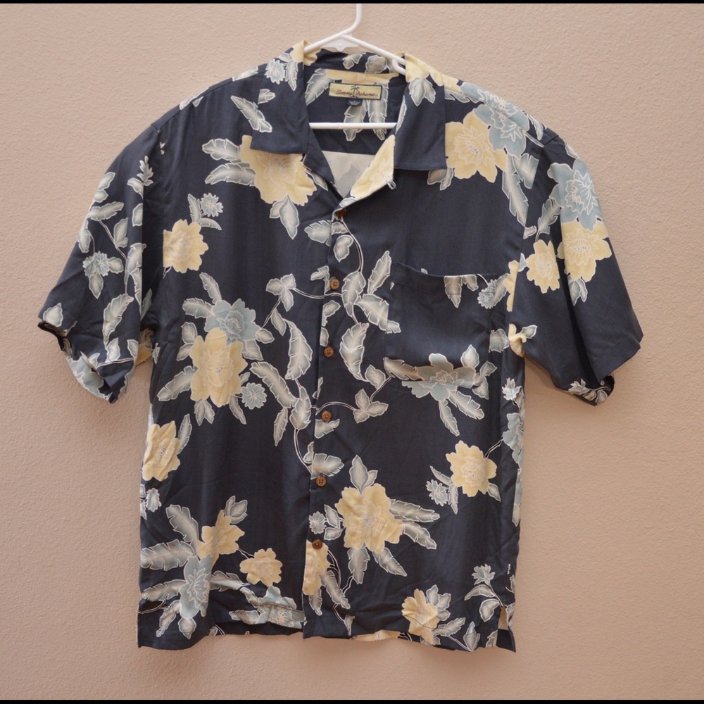 Tommy Bahama Large Men’s SS Shirt Hawaiian